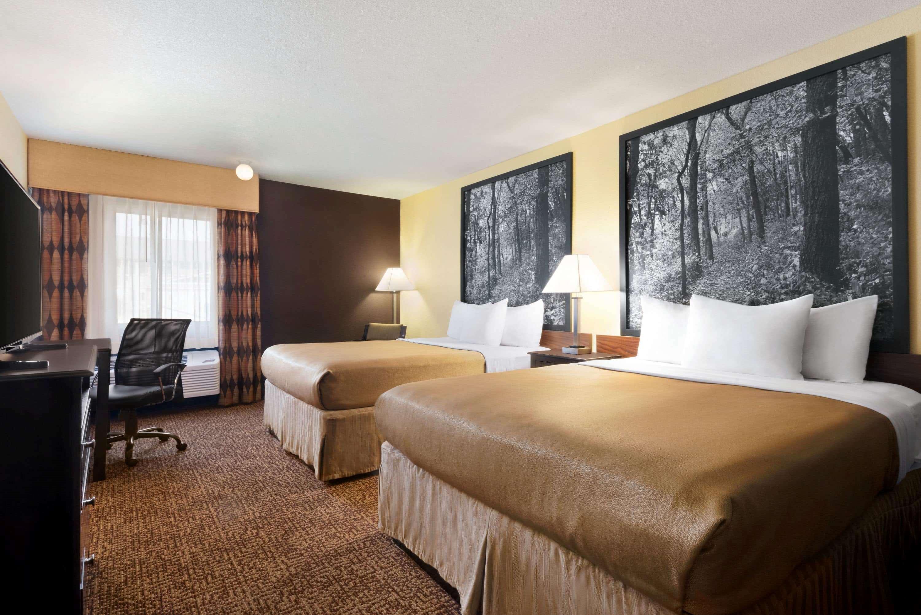 Super 8 By Wyndham Des Moines Hotel Buitenkant foto