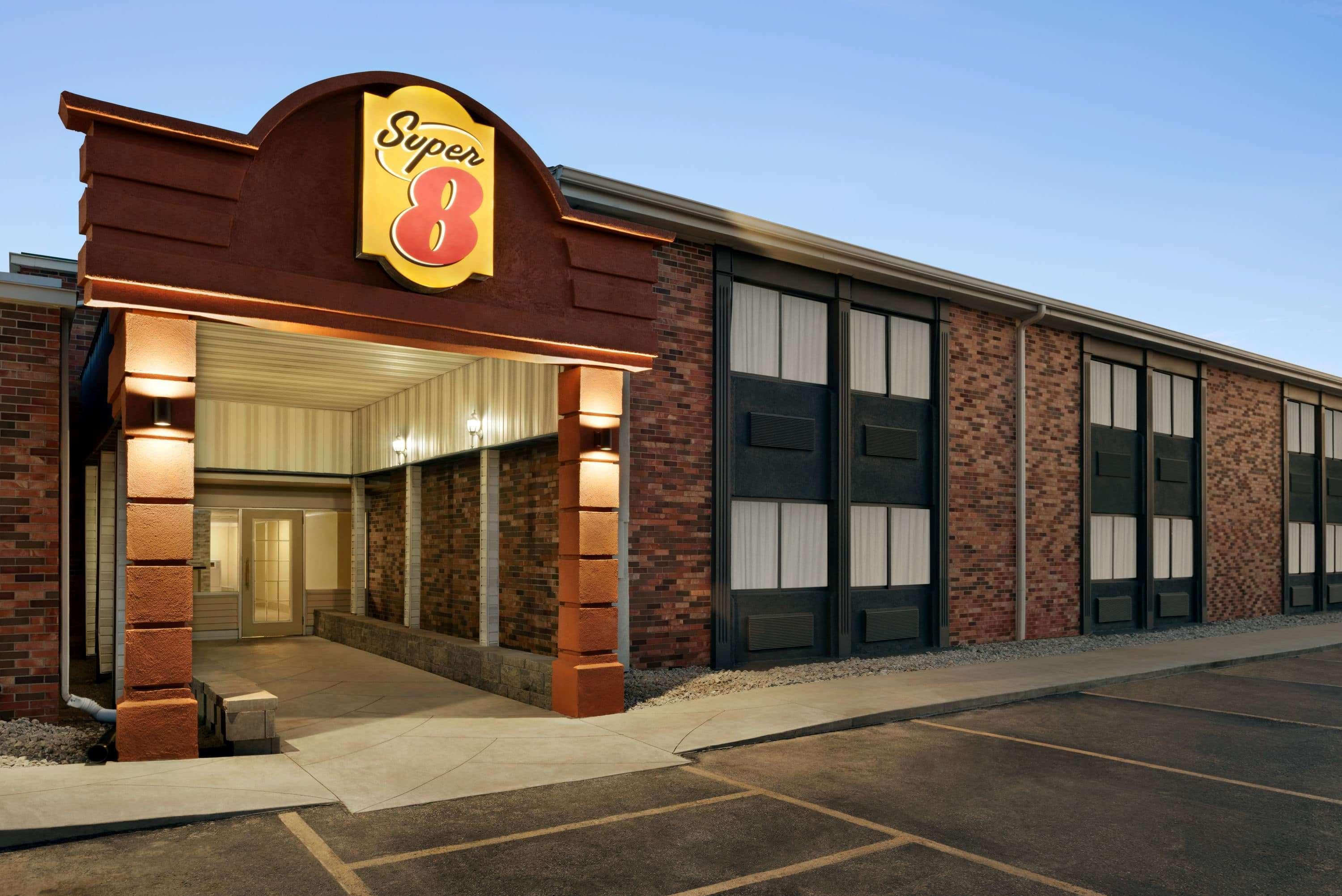 Super 8 By Wyndham Des Moines Hotel Buitenkant foto