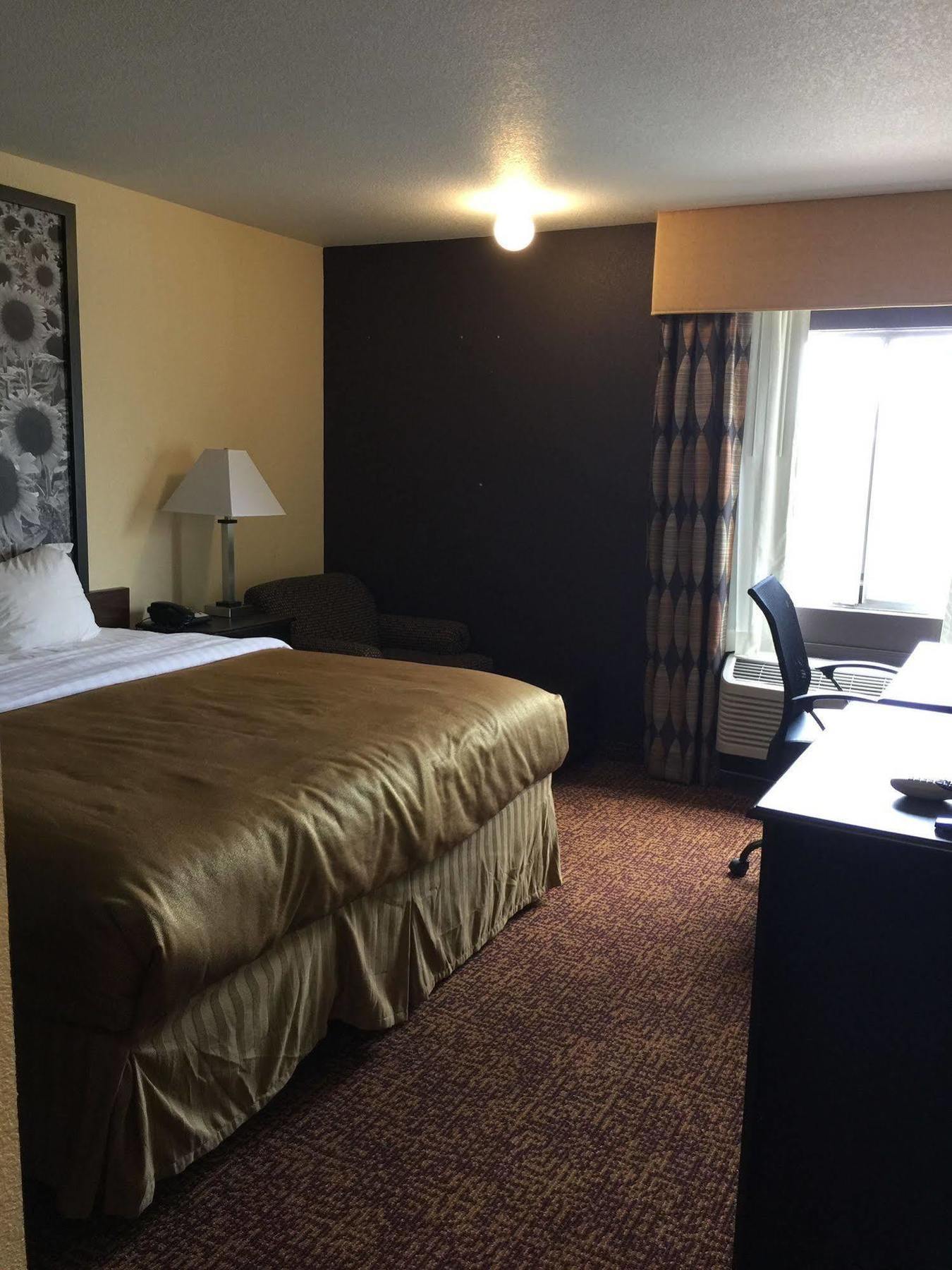 Super 8 By Wyndham Des Moines Hotel Buitenkant foto